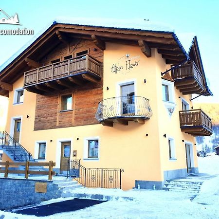 Alpen Flower By Livigno Accomodation Dış mekan fotoğraf